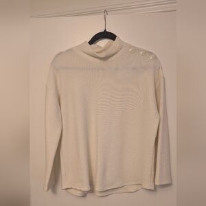 Elegant Cream Button-Detail Sweater